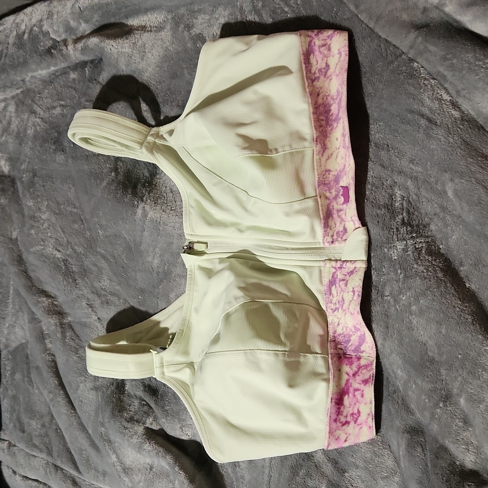 Shefit sports bra, size 5 lux